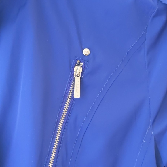 Laundry by Shelli Segal Bubble hem Rain jacket - Picture 8 of 8